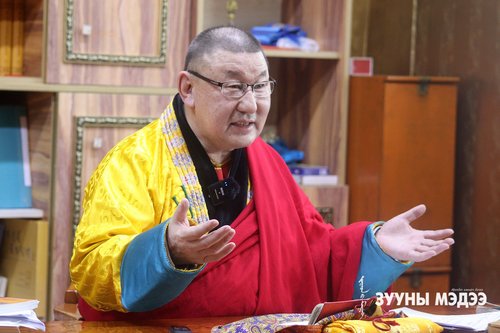 З.Санждорж: Хаврын тэргүүн сарын шинийн нэгэнд луу жилийн луу өдөр тохиож байгаа